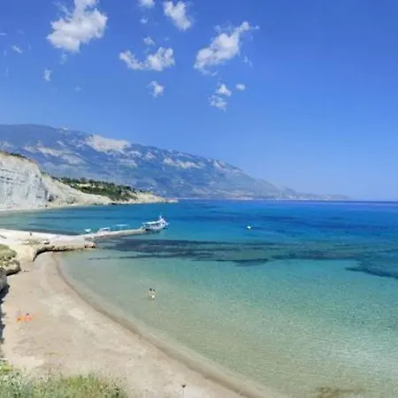 Kleismata Sleeps 6 T228155 * Κλείσματα
