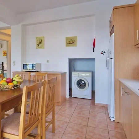Βίλα Kleismata Sleeps 6 T228155